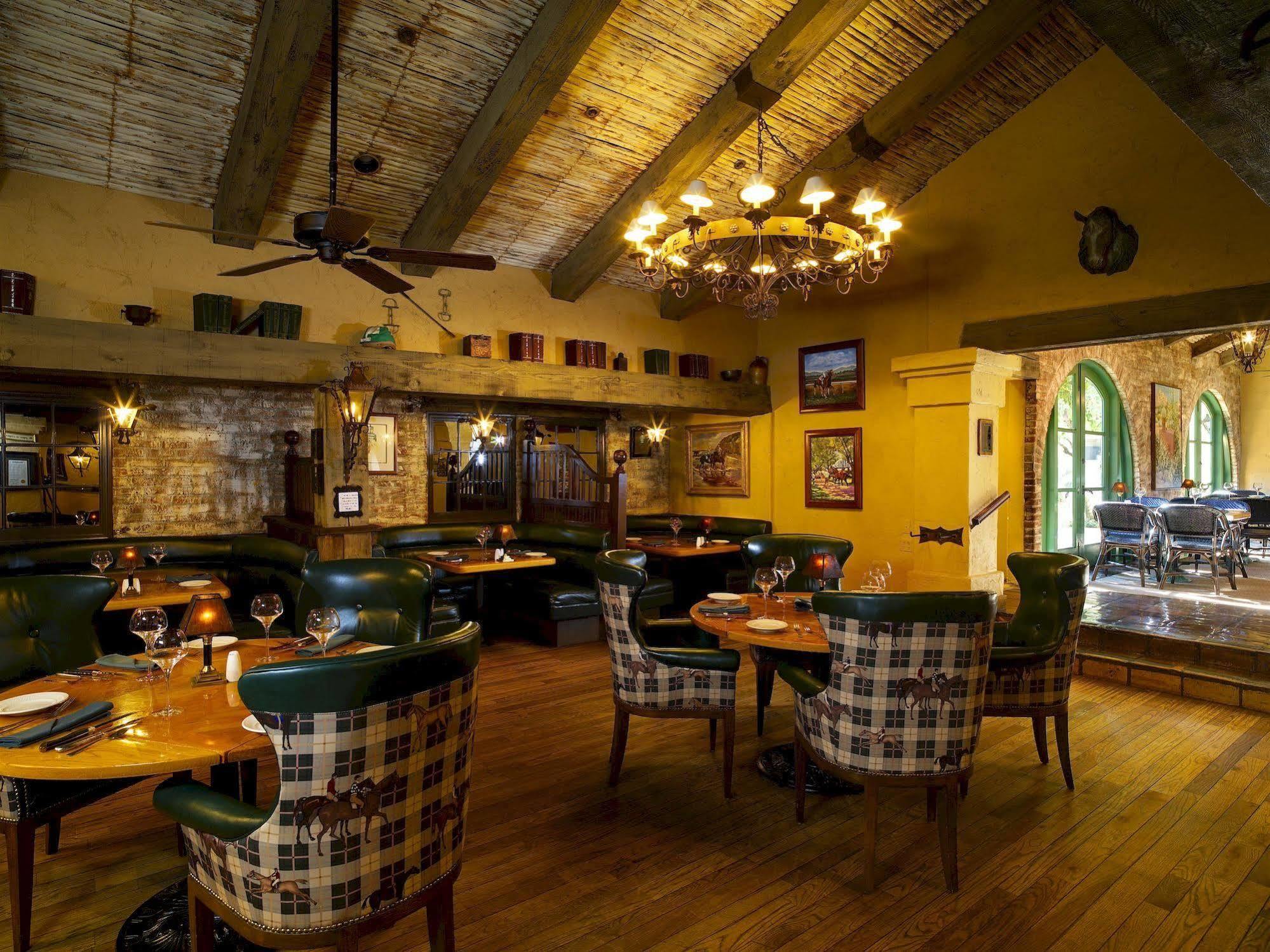Harris Ranch Inn And Restaurant Huron Exterior foto